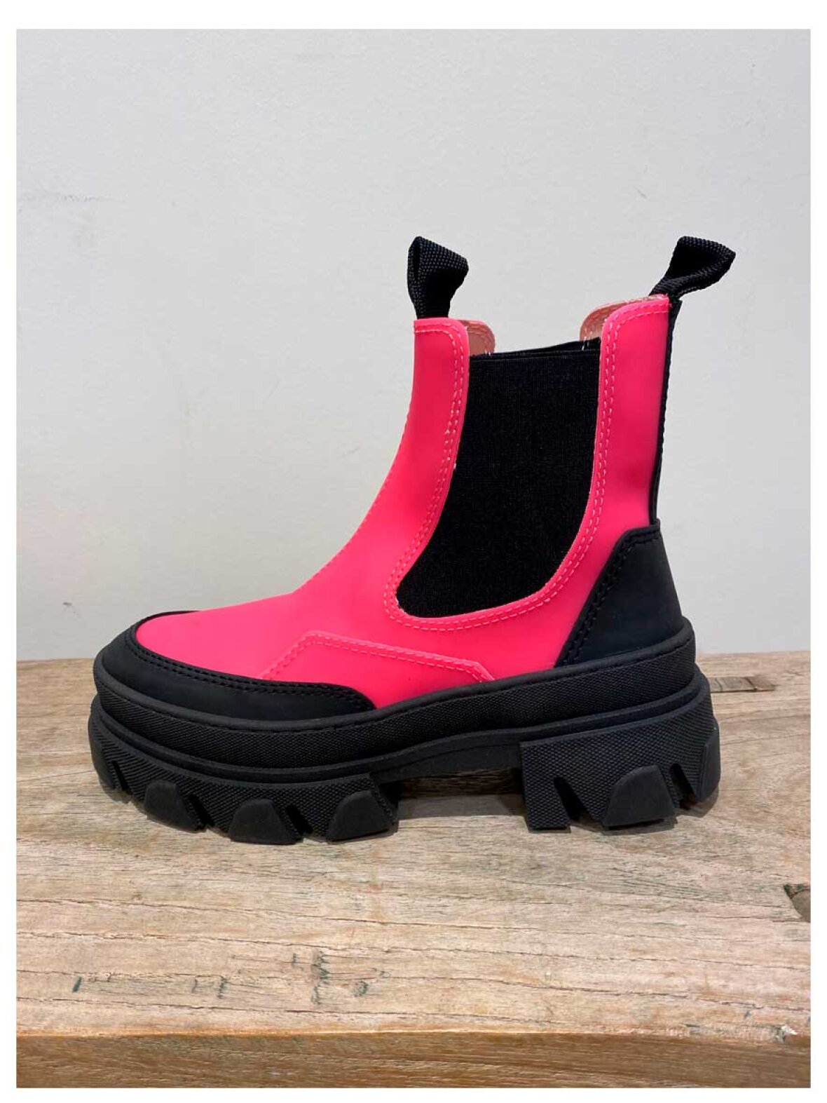 importere sortere omgivet A'POKE - Shoe Biz Copenhagen Vulrica RR Boots Pink Black