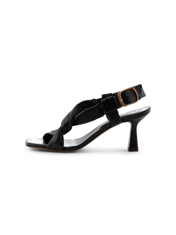 Ivylee - Astrid Sandal