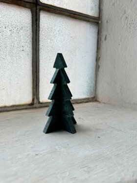 Mangus - Marble Christmas Tree