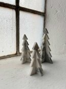 Mangus - Marble Christmas Tree