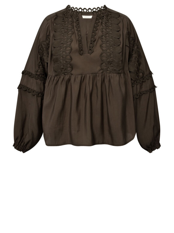 GOSSIA - KaiaGo Lace Blouse